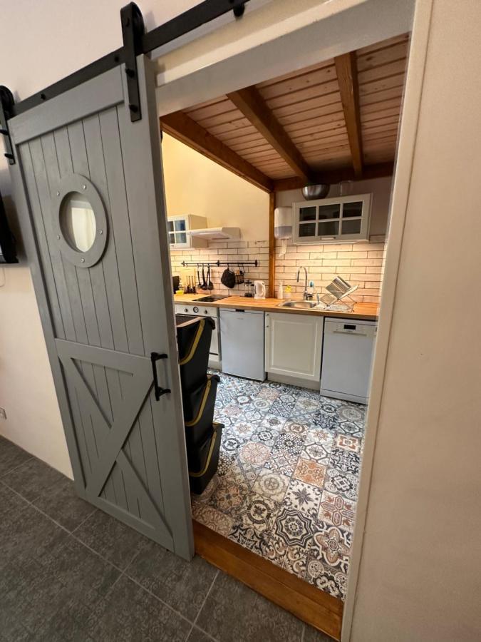 Cozy New Loft Apartment Πράγα Εξωτερικό φωτογραφία