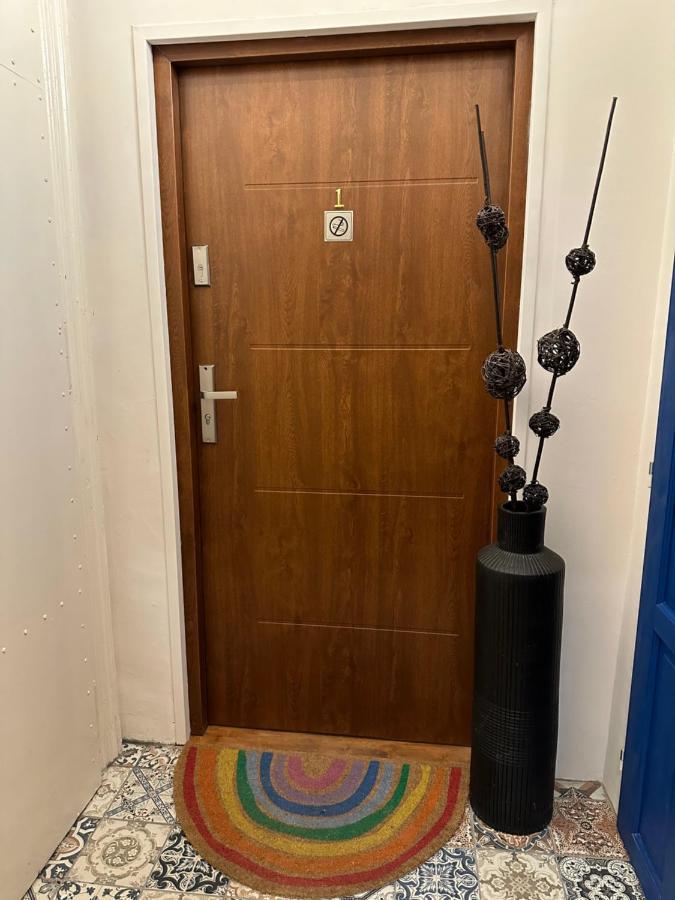 Cozy New Loft Apartment Πράγα Εξωτερικό φωτογραφία