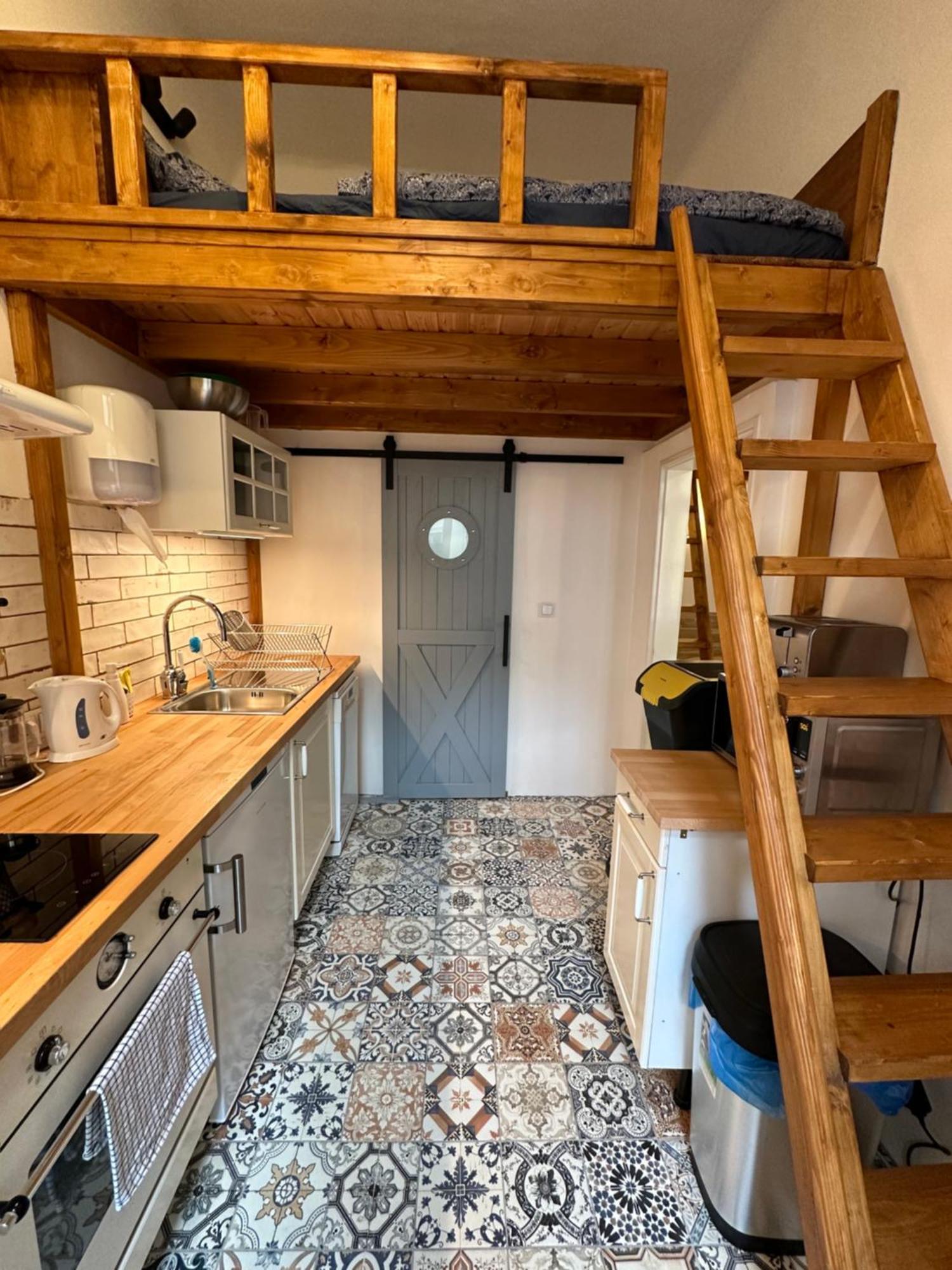 Cozy New Loft Apartment Πράγα Εξωτερικό φωτογραφία